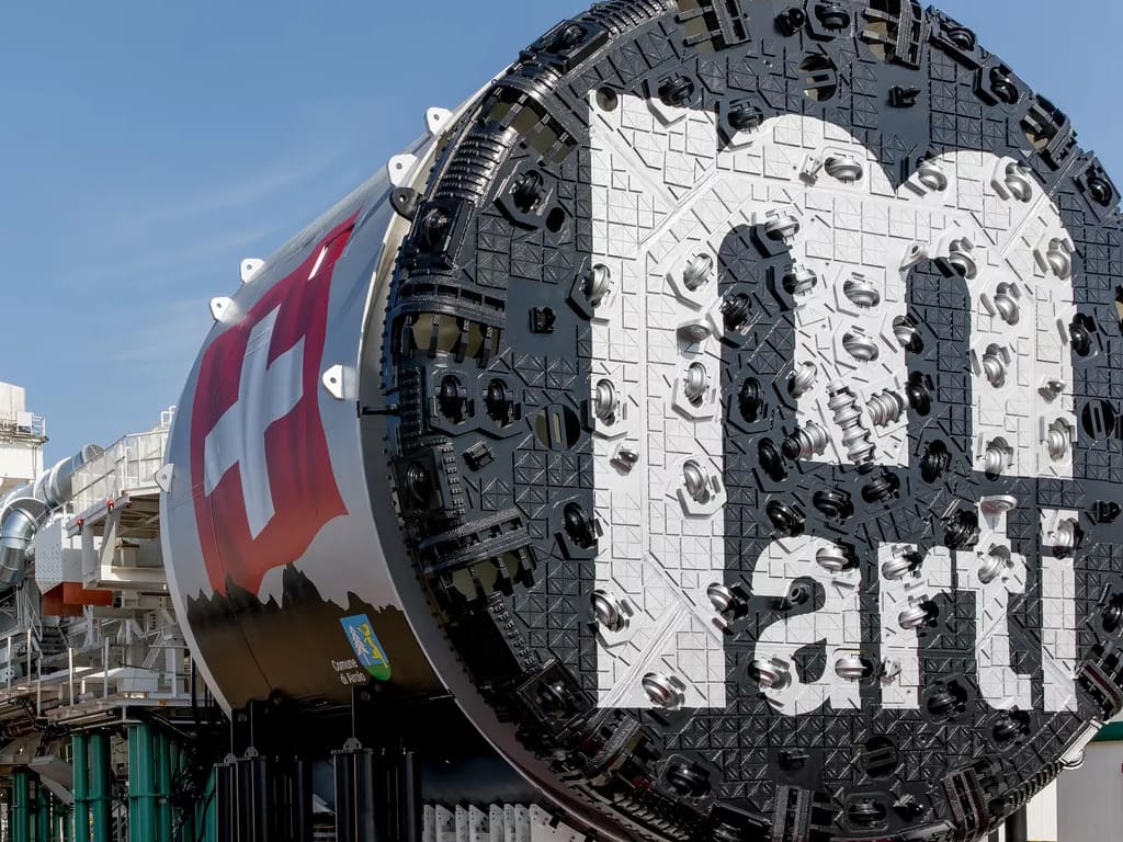TBM Paulina Gotthard Strassentunnel 