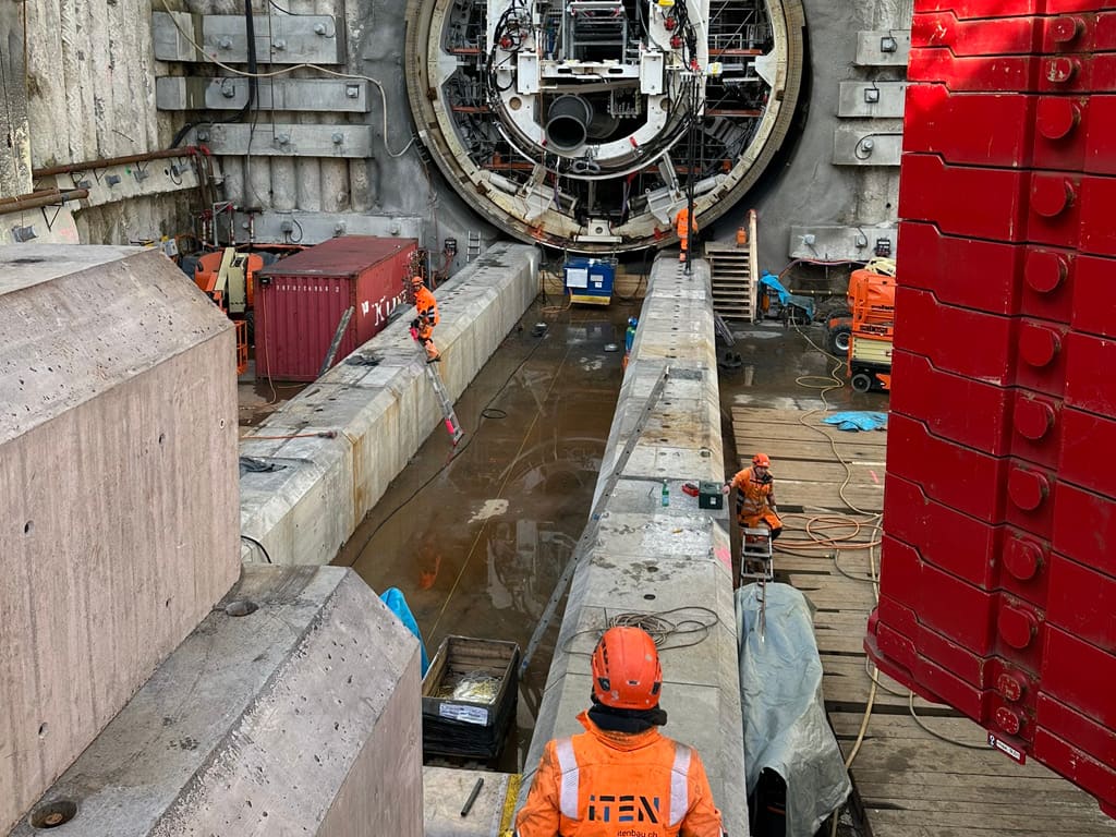 TBM Paulina Gotthard Strassentunnel 