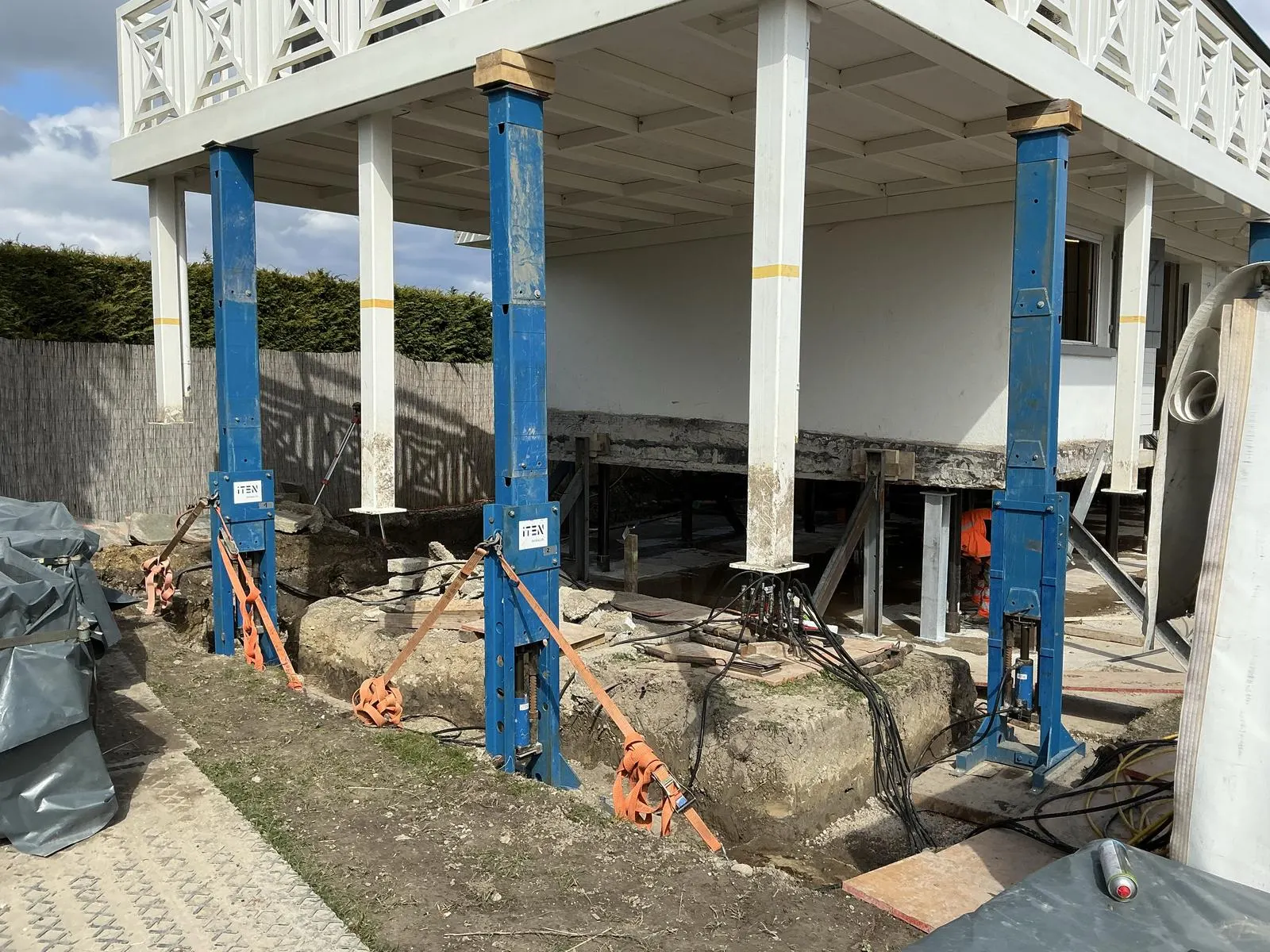 Hochwasserschutz Anhebung Seehaus 