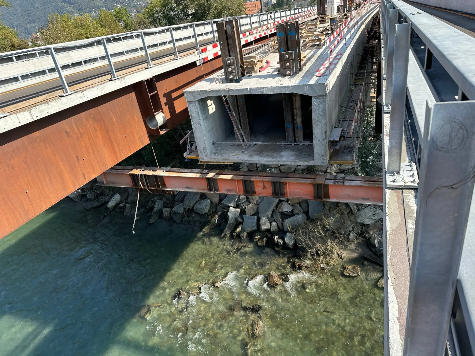 Ausschub Hohlkasten  Ponte della Toretta
